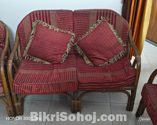 বেত এর সোফা সেট ও দোলনা বিক্রি হবে